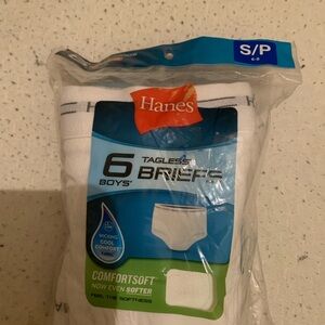 Hanes Boys' Tagless Briefs in White